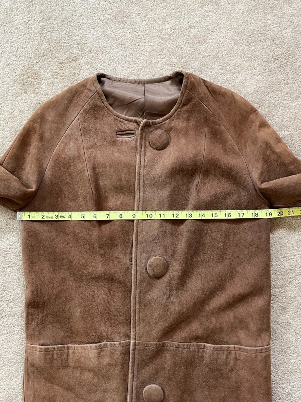 Vintage 1960s Women's Brown Suede Collarless Button Coat w/Pockets Mid Century - Picture 9 of 16